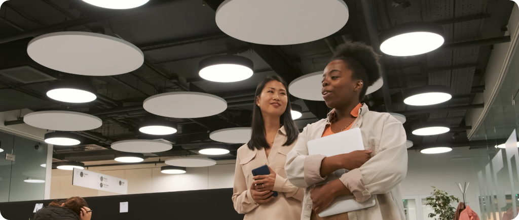 Employee Engagement Software for Small to Mid-Sized Businesses Engaged Employees in the office